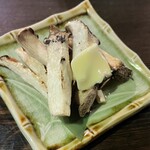 伊達な仙台炉端 強次朗 - 炉端焼き　エリンギハーフ
