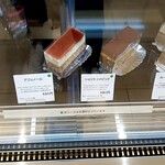 洋菓子舗 茂右衛門 - 