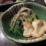 伊達な仙台炉端 強次朗 - 仙台せりと仙台麩のお浸し