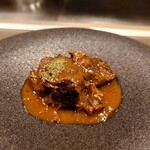 TEPPAN EN - 牛ほほ肉の赤ワイン煮