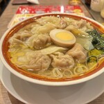 広州市場 田町タワー店 - 広州肉汁雲呑麺