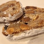 トラン・ブルー - 