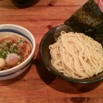 かすみがうら常勝軒 - 特製つけ麺　880円