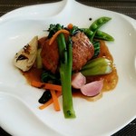 ビストロカフェ　ラピス -  ★ リードヴォーを包んだ若鶏の煮込み シェリー酒とバルサミコ酢の香り♪ 