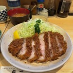 丸一 - 極上ロースかつ　アップ