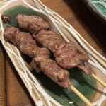 水天宮前のやきとり屋さん - ハツ、塩焼きで！一口で、肉の新鮮さと火入れの丁寧さが分かる！
