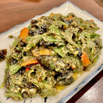 湖南人家 - 20241205叩きピータンと青唐辛子、ピーマンの炒め1,408円