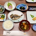 料理旅館 丸寅 - 朝食