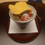 徳ㇵ本也 - 銀杏の葉があしらわれたお椀の中には。。