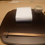 徳ㇵ本也 - 手元