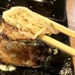 CROSS×ラーメン×ようせい - 餃子は既製品的ながら安定の味