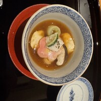 段屋鈴江 - 