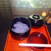 穂濤 - 名物の吉野葛を使う葛きり