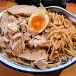 ケンチャンラーメン - 中華そば 普通、具材がカオス（笑）