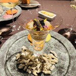 sincere - ずわい蟹やつぶ貝、北海道の海の幸のパフェ