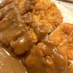 カレーの店 インデラ - トンカツカレー大盛り1100円！