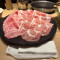 すき焼 しゃぶしゃぶつかだ KITTE大阪店 - 