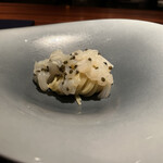 蒼 - さかな人長谷川さんより当日朝獲れ障泥烏賊
      オシェトラキャビアのフェデリー二