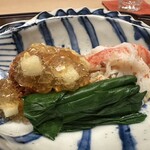 徳ㇵ本也 - 蟹の雄雌食べ比べ　❶雌（内子、外子、蟹身、土佐酢角切り林檎のジュレ）❷雄（蟹身、蟹味噌）