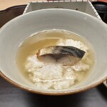徳ㇵ本也 - ❷鯖のへしこ　出汁茶漬け