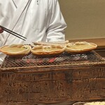 徳ㇵ本也 - ここから焼き蟹スタートです。