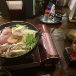 茨城地產地消之店 鮟鱇鍋×常陸牛 Mondokoro 勝田站東口店 - 