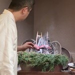 徳ㇵ本也 - 桜の木で香り付