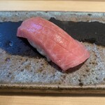 六緑 - 大トロ　口の中で溶ける