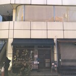 旧ヤム邸  - 店構え