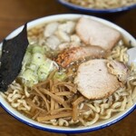 ケンちゃんラーメン - この日は、スープが優しい味わい！