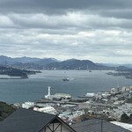 トミズダイナー - 関門橋方面