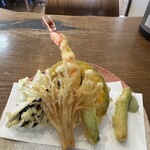 地粉や - 天だねは「みどり大根2」、「海老」、「カボチャ」、「えのき」、「黒舞茸」