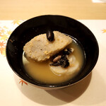 うを徳 - お椀（京都 海老芋 + 北海道 帆立 + たらこ + 黒豆）