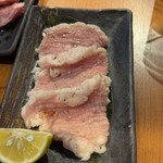 焼肉とらちゃん - 