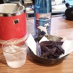 居酒屋 兀突骨 - 芋焼酎『なついろむそう』と紫芋のプライドポテト