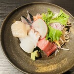 なごみ康 - 造り　蛸　中トロ　サーモン　イカ　ホタテ　鯖生鮨