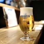 餃子とスパークリング バブルス - トリビー♪