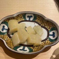鮨 由う - 