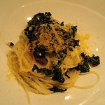 L'API - 黒キャベツのパパロンチーニ