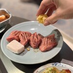 焼肉 肉どうし - 厚切り塩たん
