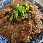ひめ路 - 赤牛丼