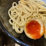 麺屋 周郷 - 煮玉子（青森県産マッカラン）