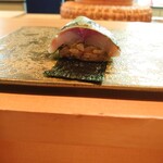 鮨 囃子 - 鯖おかわり