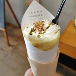 GELATO&CAFFEいざわ苺園 - ピスタチオクレープ
