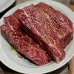 炭火焼肉ホルモンさわいし - 