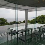 ATAMI 海峯楼 - テーブルも椅子もガラス