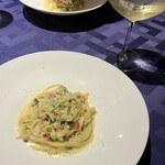 シーフードイタリアン　ポルト - シーフードクリームスパゲッティーニ チーズとレモンの香り