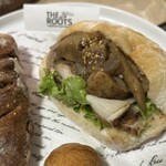 ザ・ルーツ・ネイバーフッド・ベーカリー - 