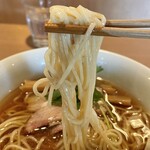 支那蕎麦屋 藤花 - 麺リフト