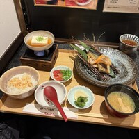 銀座米料亭 八代目儀兵衛 - 